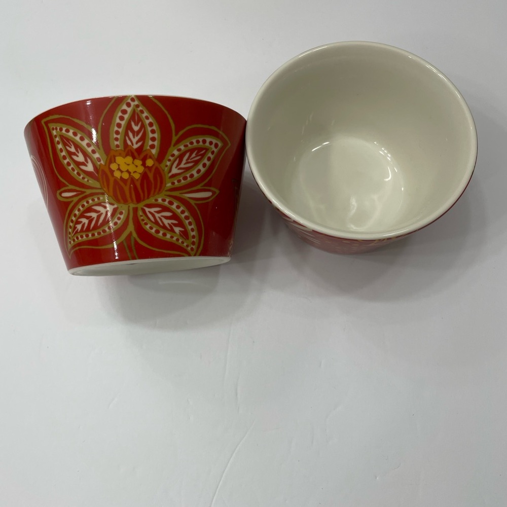 Perfect for fall . Set of two Spice Dark Ceramic Appetizer Bowls. Like new